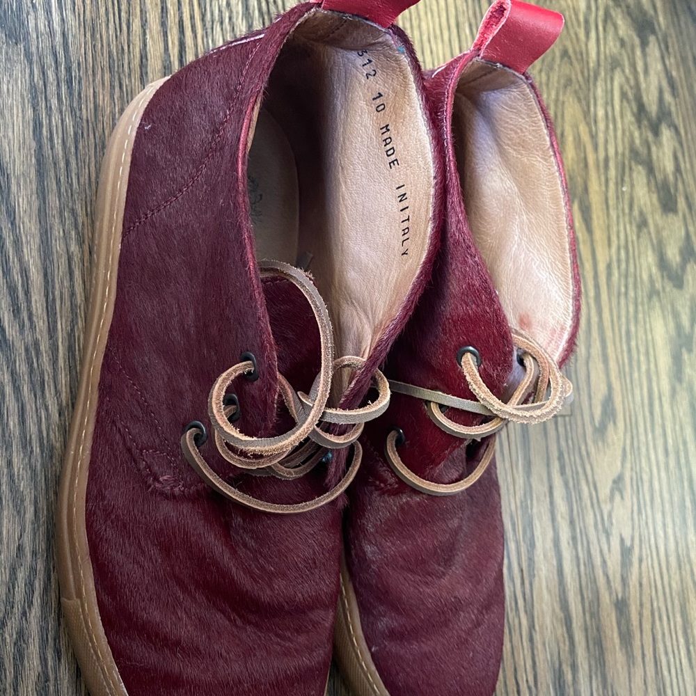 Deal Torro Pony Hair Chukkas